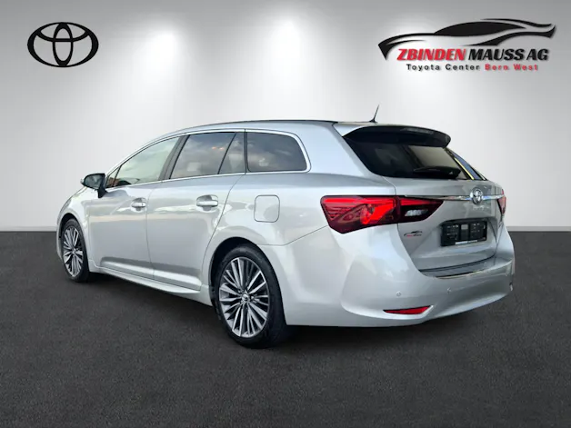 Toyota Avensis Touring Sports 2.0 VMa Trend MdS