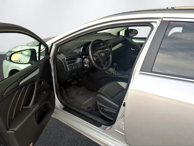 Toyota Avensis Touring Sports 2.0 VMa Trend MdS