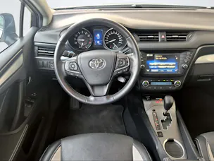 Toyota Avensis Touring Sports 2.0 VMa Trend MdS