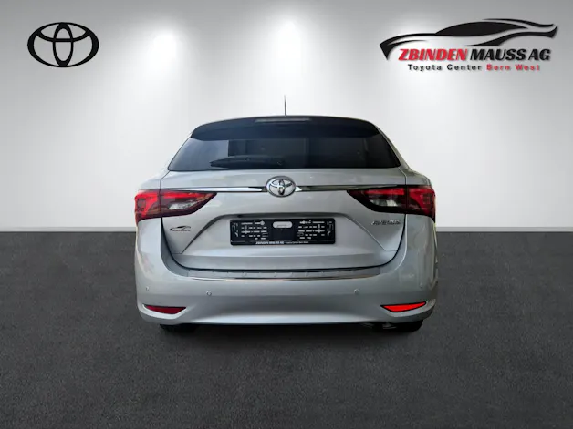 Toyota Avensis Touring Sports 2.0 VMa Trend MdS