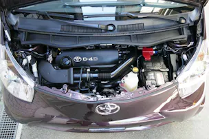 Toyota iQ 1.4 D-4D Linea Sol