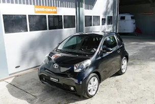 Toyota iQ 1.33 VVT-i Q3 MiD