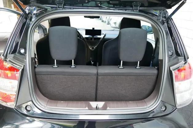 Toyota iQ 1.33 VVT-i Q3 MiD