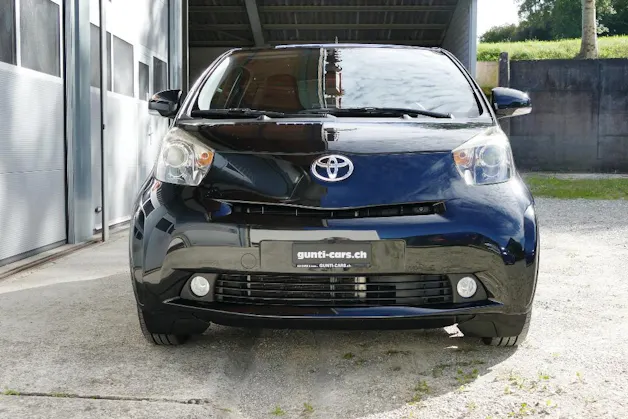 Toyota iQ 1.33 VVT-i Q3 MiD