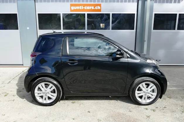 Toyota iQ 1.33 VVT-i Q3 MiD