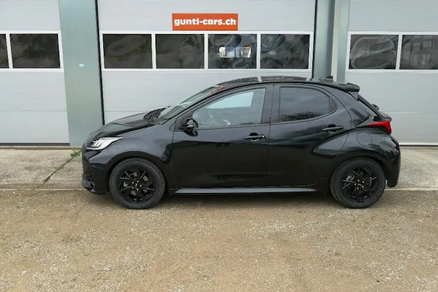 Toyota Yaris 1.5 VVT-i HSD Trend