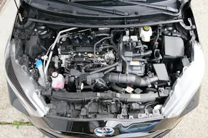 Toyota Yaris 1.5 VVT-i HSD Trend