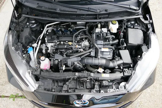 Toyota Yaris 1.5 VVT-i HSD Trend
