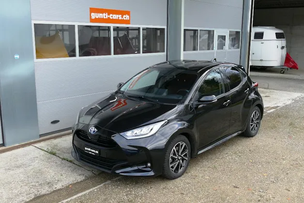 Toyota Yaris 1.5 VVT-i HSD Trend
