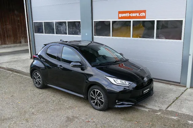 Toyota Yaris 1.5 VVT-i HSD Trend