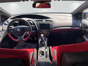 Honda Civic 2.0i-VTEC Type R