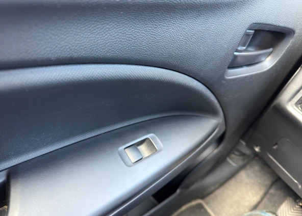 Fahrzeugbild 10 Fahrzeugbild 10