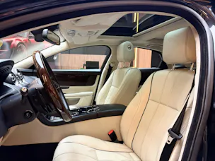 Jaguar XJ 3.0 V6 S/C Premium Luxury AWD