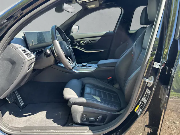 BMW 330e M Sport Touring xDrive G21 (CH) AHK