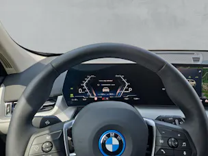 BMW iX1 20 eDrive U11 (CH) AHK 📍