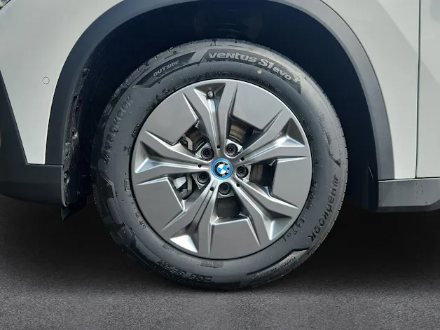 BMW iX1 20 eDrive U11 (CH) AHK 📍