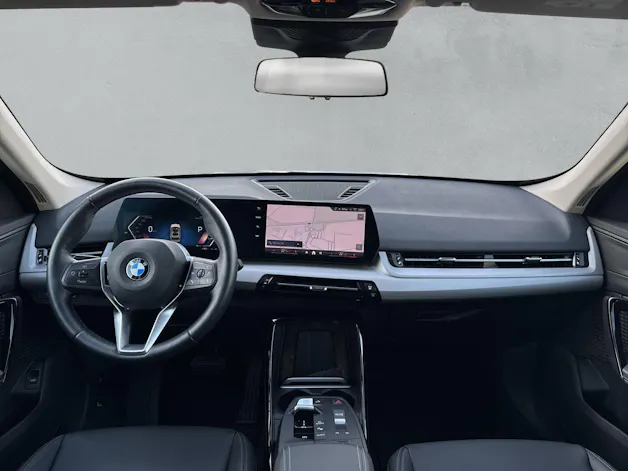 BMW X1 18i sDrive U11 (CH) AHK 📍
