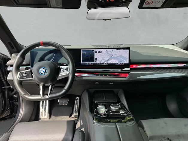 BMW i5 M60 M Sport Pro xDrive G60 (CH) AHK  📍  ** Action de leasing à 1.9%
