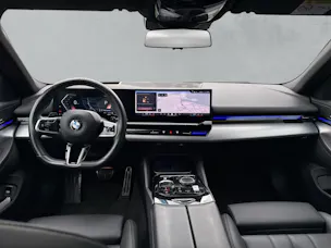 BMW 520d M Sport Touring xDrive G61 (CH) ** Action de leasing à 1.9% **