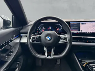 BMW 520d M Sport Touring xDrive G61 (CH) ** Action de leasing à 1.9% **