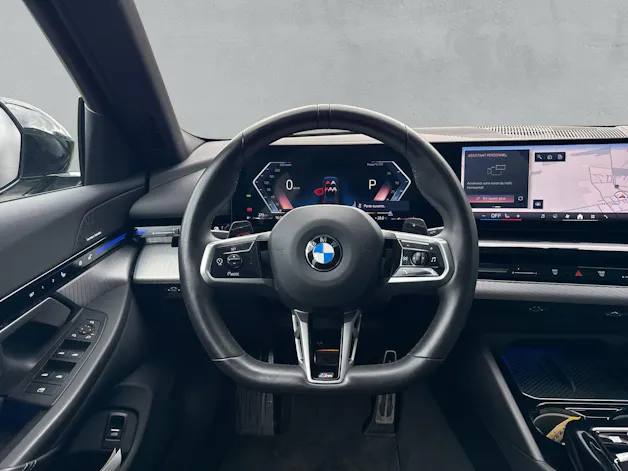 BMW 520d M Sport Touring xDrive G61 (CH) ** Action de leasing à 1.9% **