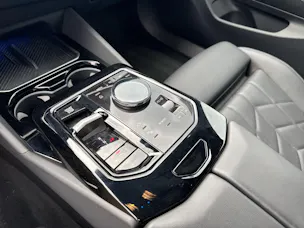 BMW 520d M Sport Touring xDrive G61 (CH) ** Action de leasing à 1.9% **