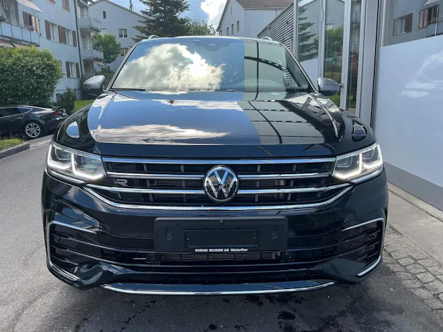 VW Tiguan Allspace R-LINE 4 MOTION *** PANORAMAGLASDACH & ANHÄNGEKUPPLUNG ***