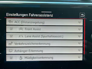 VW Tiguan Allspace R-LINE 4 MOTION *** PANORAMAGLASDACH & ANHÄNGEKUPPLUNG ***