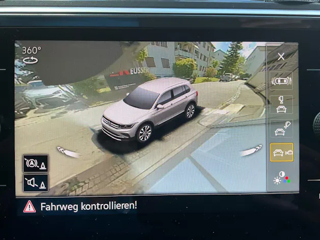 VW Tiguan Allspace R-LINE 4 MOTION *** PANORAMAGLASDACH & ANHÄNGEKUPPLUNG ***