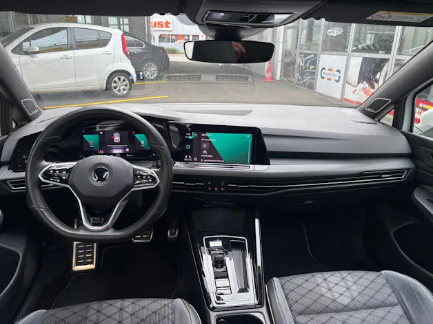 VW Golf 2.0 TSI R-Line DSG