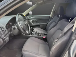 Subaru Legacy 2.0R AWD Swiss