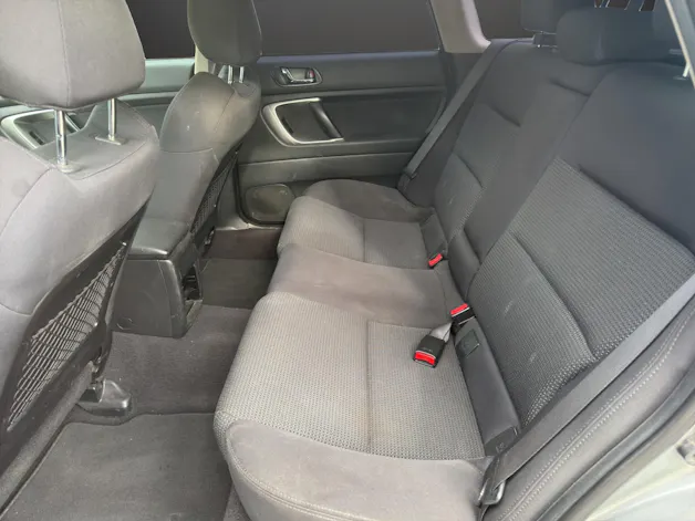 Subaru Legacy 2.0R AWD Swiss