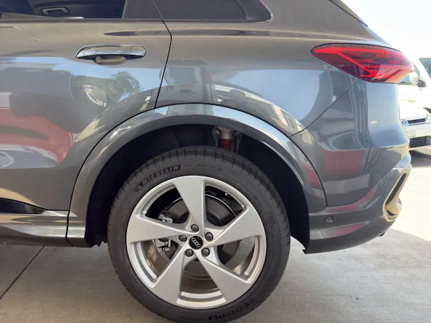 Audi Q5 SUV 2.0 TFSI quattro S-Tronic