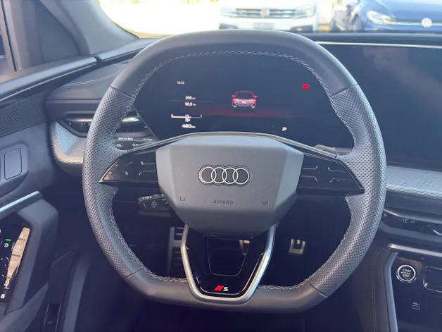 Audi Q5 SUV 2.0 TFSI quattro S-Tronic