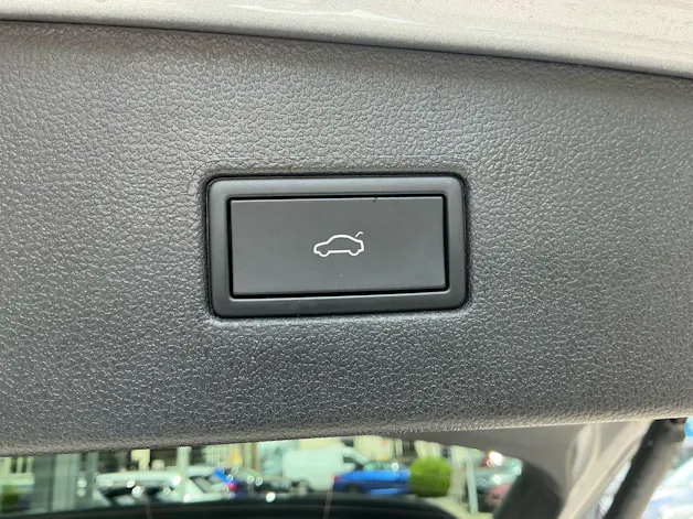 VW Tiguan Allspace R-LINE 4 MOTION *** ANHÄNGEKUPPLUNG & 7 SITZER ***