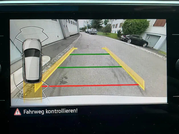 VW Tiguan Allspace R-LINE 4 MOTION *** ANHÄNGEKUPPLUNG & 7 SITZER ***