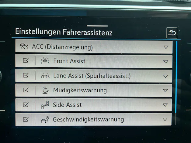 VW Tiguan Allspace R-LINE 4 MOTION *** ANHÄNGEKUPPLUNG & 7 SITZER ***
