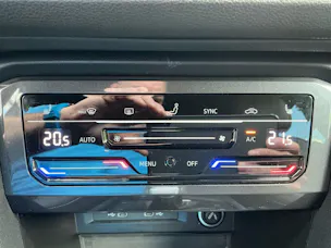 VW Tiguan Allspace R-LINE 4 MOTION *** ANHÄNGEKUPPLUNG & 7 SITZER ***