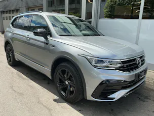 VW Tiguan Allspace R-LINE 4 MOTION *** ANHÄNGEKUPPLUNG & 7 SITZER ***