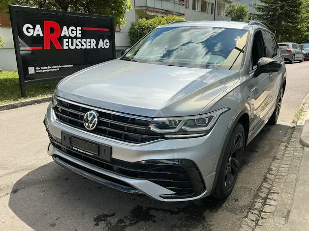 VW Tiguan Allspace R-LINE 4 MOTION *** ANHÄNGEKUPPLUNG & 7 SITZER ***