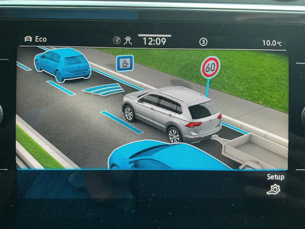 VW Tiguan Allspace R-LINE 4 MOTION *** ANHÄNGEKUPPLUNG & 7 SITZER ***