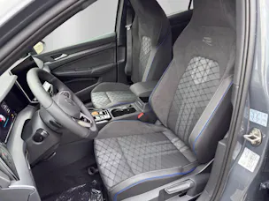 VW Golf 1.5 e TSI mHEV R-Line DSG