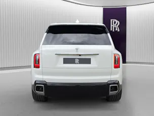 Rolls Royce ROLLS-ROYCE Cullinan Serie II - Silver Badge - Vorführwagen