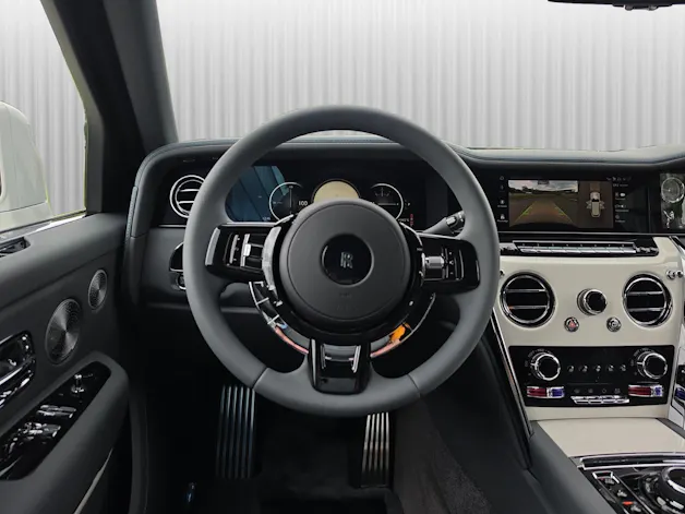 Rolls Royce ROLLS-ROYCE Cullinan Serie II - Silver Badge - Vorführwagen