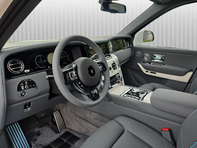 Rolls Royce ROLLS-ROYCE Cullinan Serie II - Silver Badge - Vorführwagen