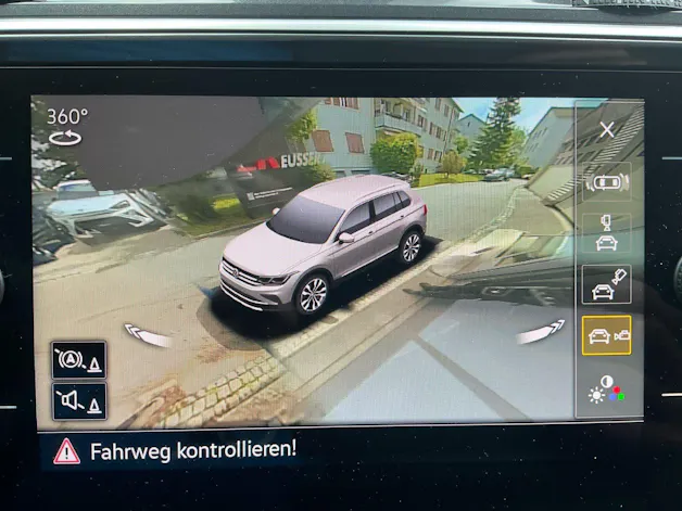 VW Tiguan Allspace R-LINE 4 MOTION *** PANORAMAGLASDACH & ANHÄNGEKUPPLUNG ***