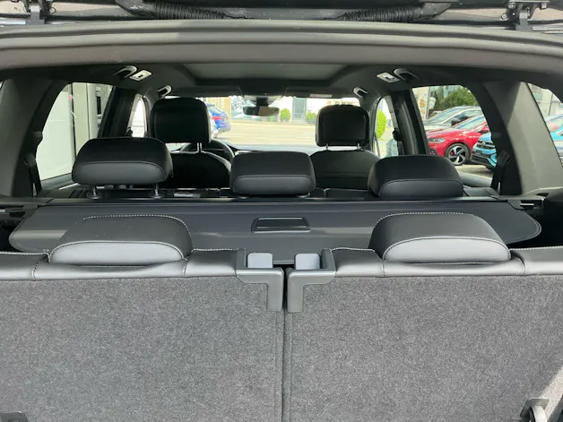 VW Tiguan Allspace R-LINE 4 MOTION *** PANORAMAGLASDACH & ANHÄNGEKUPPLUNG ***