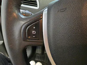 Renault Scénic Xmod 1.2 16V Turbo Swiss Bose Edition
