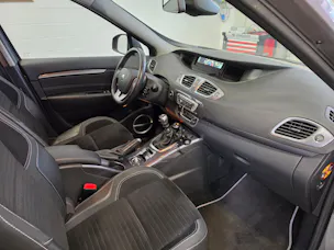 Renault Scénic Xmod 1.2 16V Turbo Swiss Bose Edition