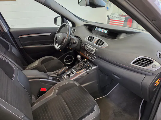 Renault Scénic Xmod 1.2 16V Turbo Swiss Bose Edition